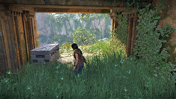 This lockbox is located in the main part of the ruins in Parashurama fort, located in the south-west part - 4 - Photos, optional conversations and lockboxes in Wester Ghats | Secrets - Secrets - Uncharted: The Lost Legacy Game Guide