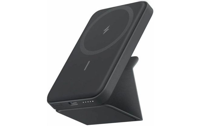 Anker PowerCore Mag-Go 5K Anker PowerCore Mag-Go 5K