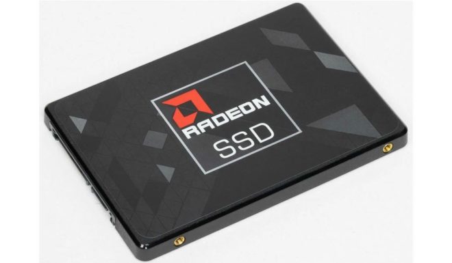 AMD Radeon R5 AMD Radeon R5