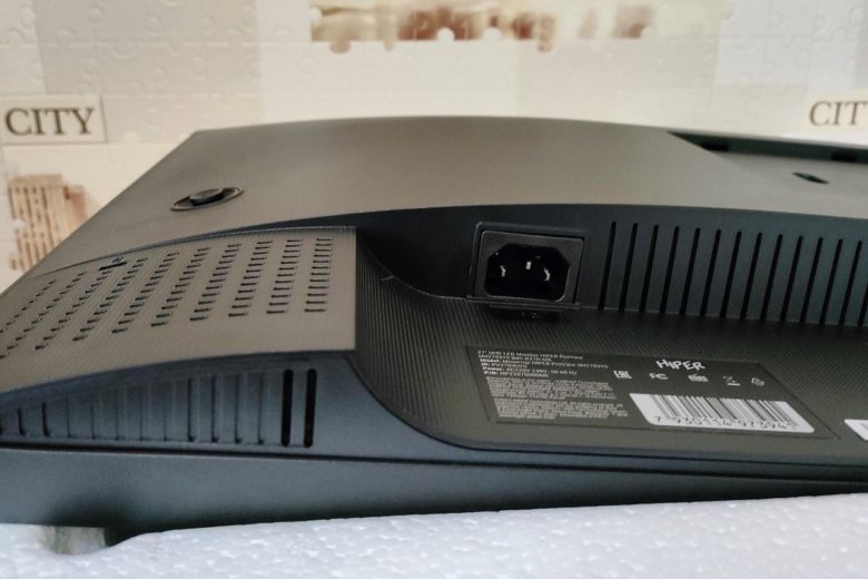 HIPER ProView UH2703YS