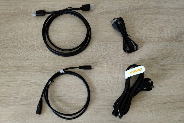 DIGMA DM-MONB2709
