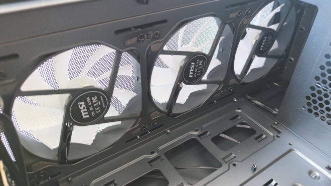MSI MAG FORGE M100R Black