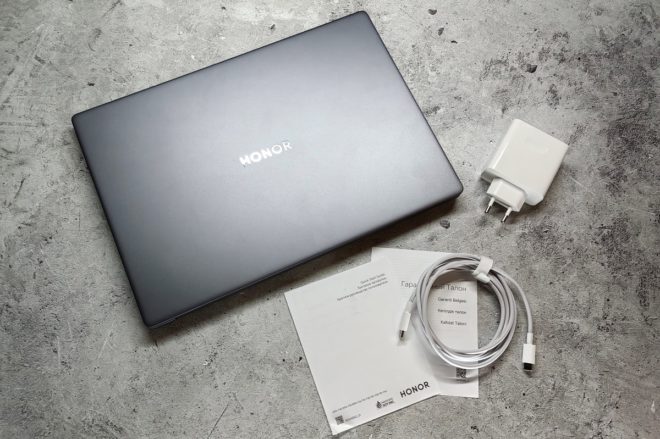 HONOR MagicBook X 14 2023 HONOR MagicBook X 14 2023