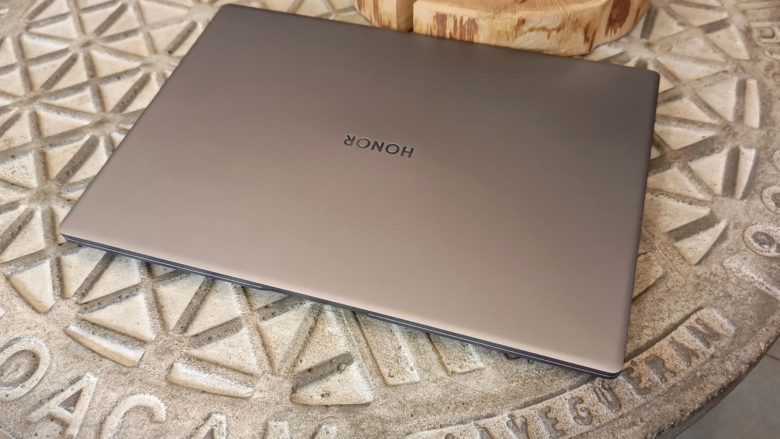 Обзор ноутбука HONOR MagicBook X 16 2023