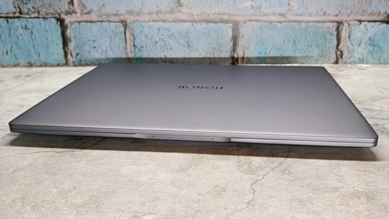 HONOR MagicBook 14 2023
