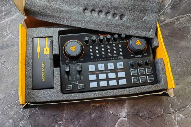 Maonocaster E2 Maonocaster E2
