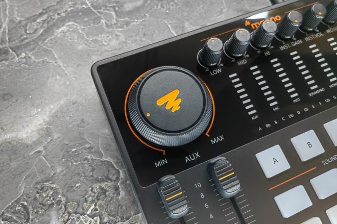 Maonocaster E2 Maonocaster E2
