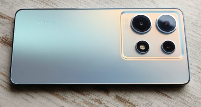 Infinix NOTE 30 VIP Infinix NOTE 30 VIP