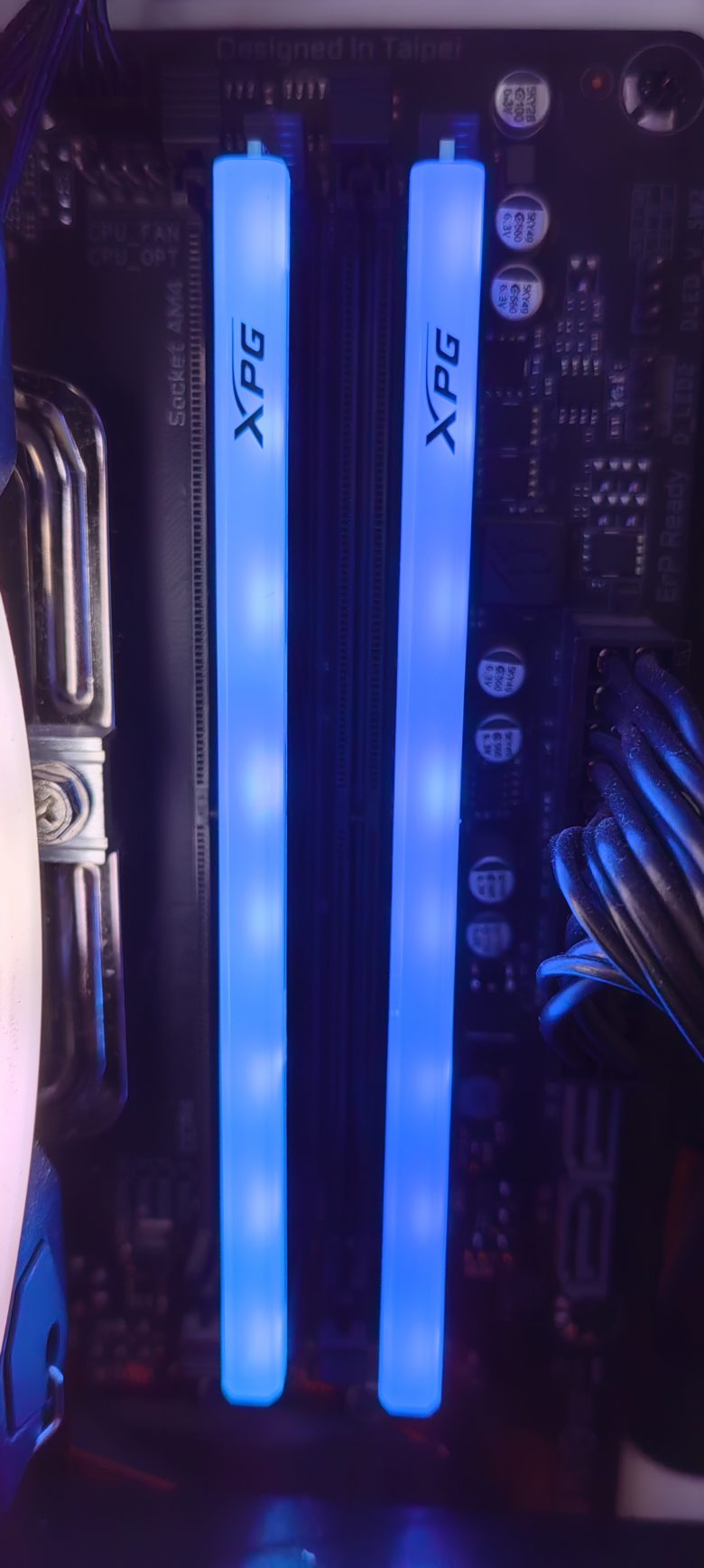 XPG Spectrix D35G DDR4-3600