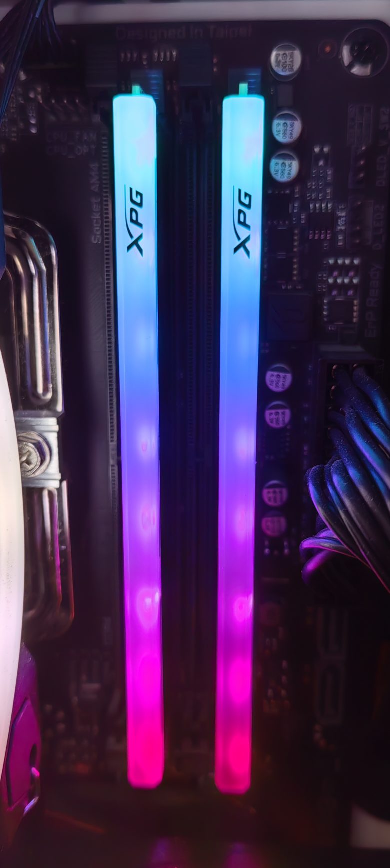 XPG Spectrix D35G DDR4-3600