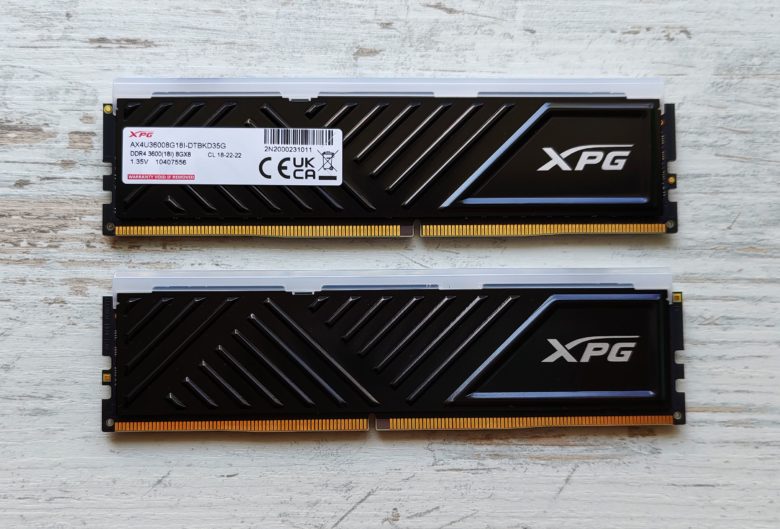 XPG Spectrix D35G DDR4-3600