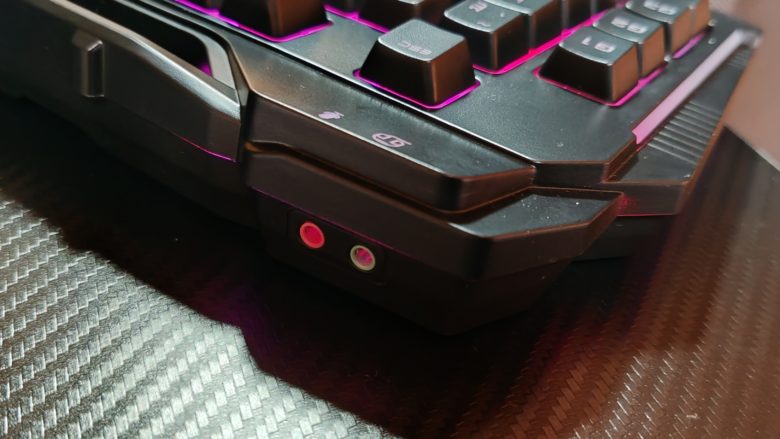 Обзор игровой клавиатуры GMNG 975GK