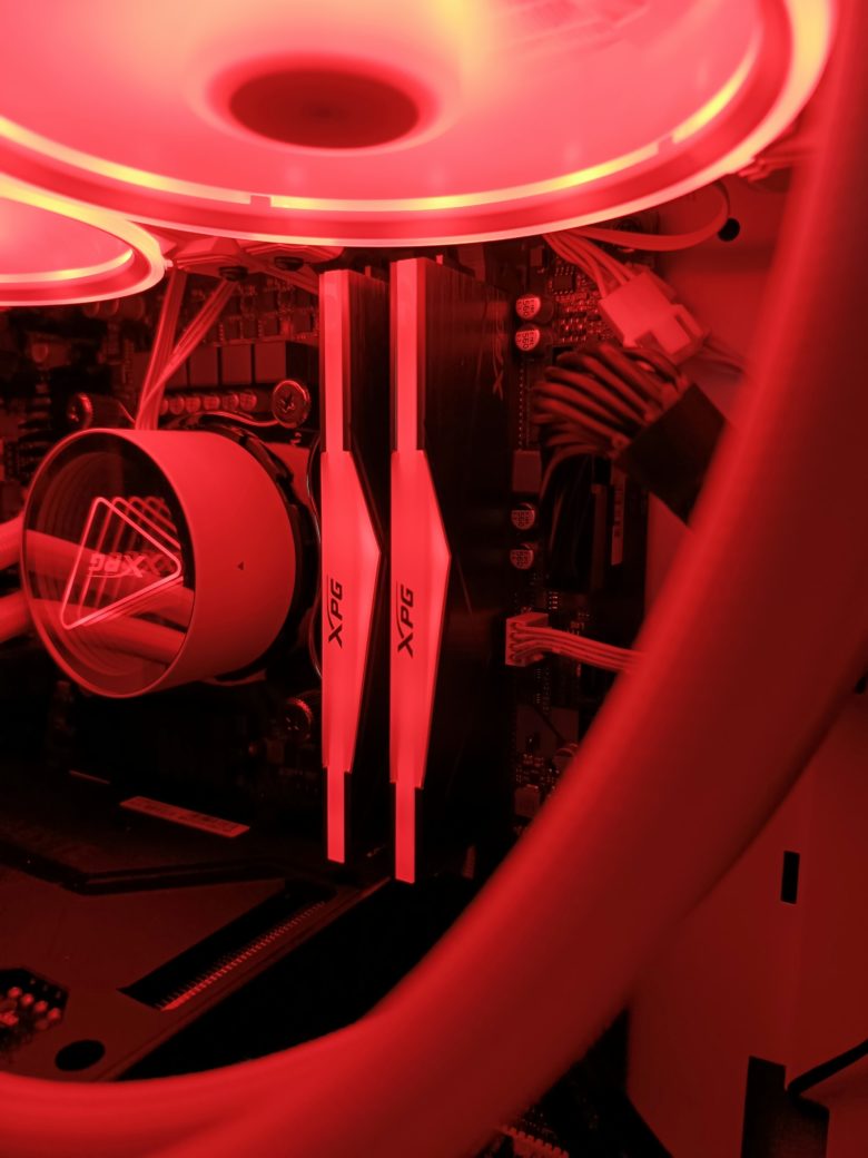 Обзор оперативной памяти XPG Spectrix D50 DDR4-3600 RGB