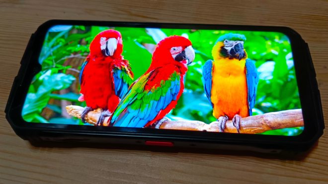 Обзор защищенного смартфона Doogee V30 Pro