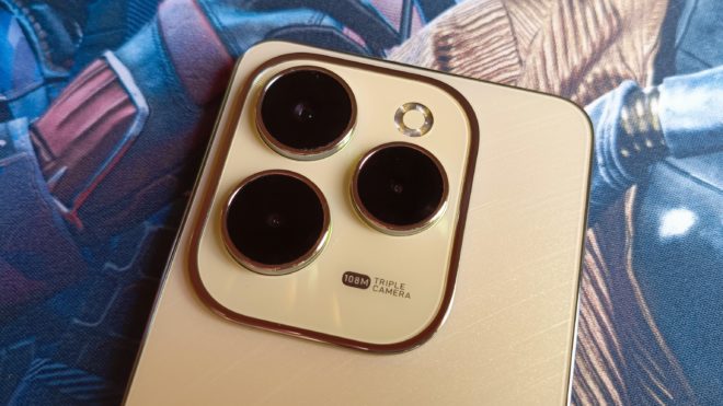 Обзор смартфона Infinix HOT 40 Pro