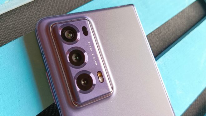 Обзор смартфона HONOR Magic V2