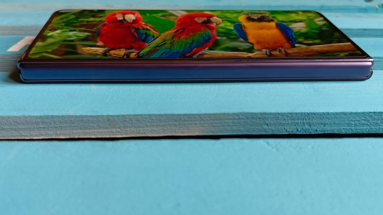 Обзор смартфона HONOR Magic V2