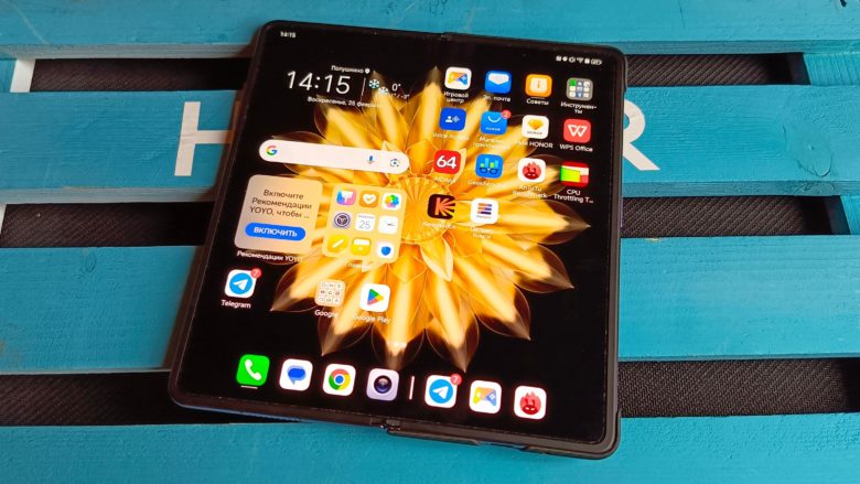 Обзор смартфона HONOR Magic V2