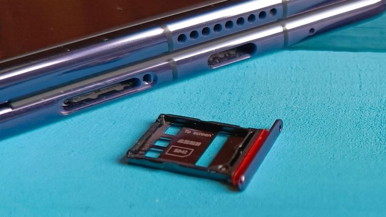 Обзор смартфона HONOR Magic V2