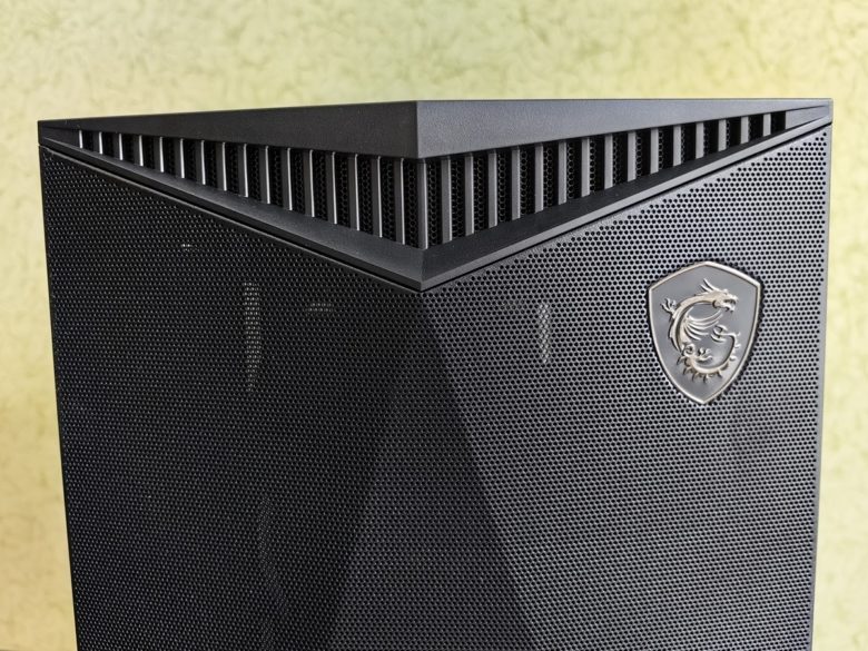 MSI MPG GUNGNIR 300P AIRFLOW