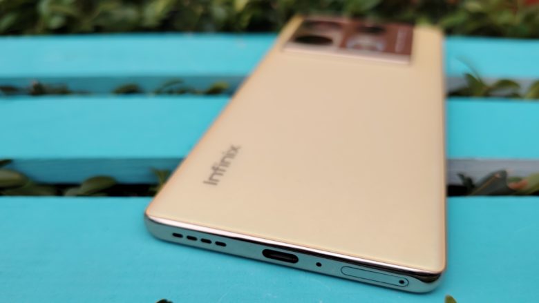 Обзор смартфона Infinix NOTE 40 Pro