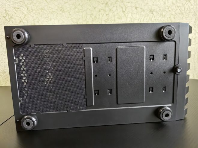 XPG VALOR STORM XPG VALOR STORM