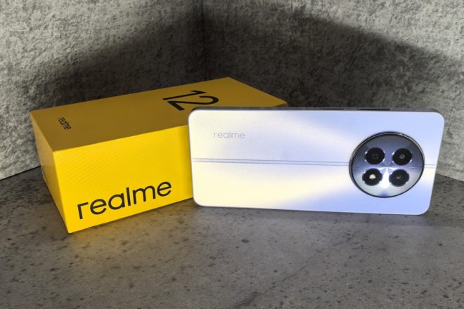 realme 12 5G realme 12 5G