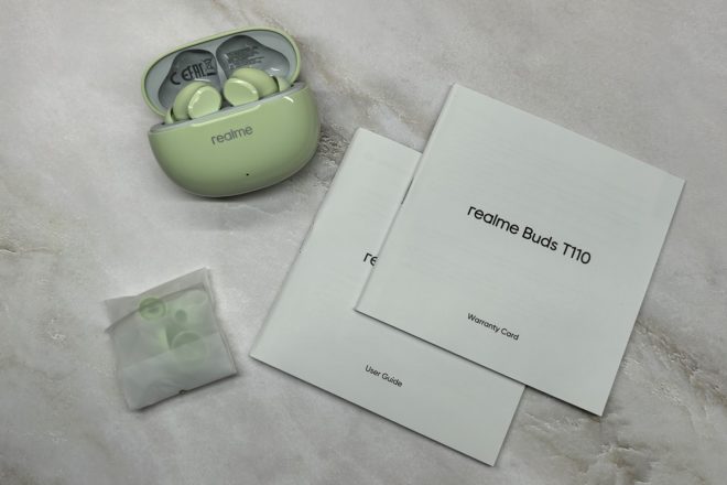 realme Buds T110 realme Buds T110
