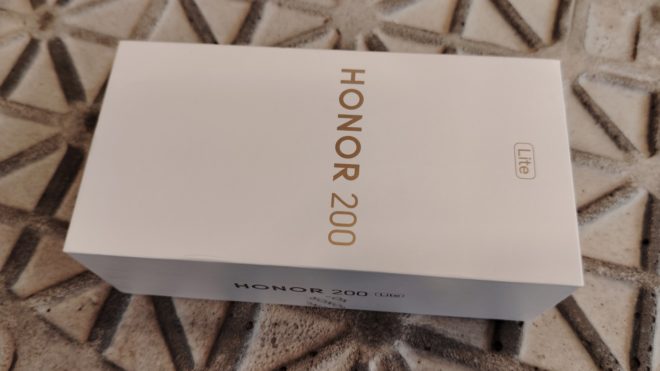 Обзор смартфона HONOR 200 Lite