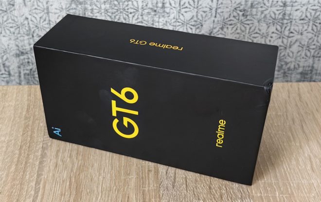 realme GT 6 realme GT 6