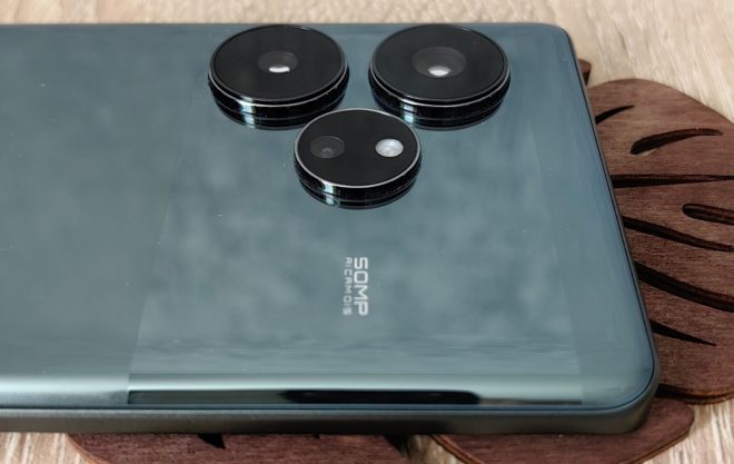 realme GT 6 realme GT 6
