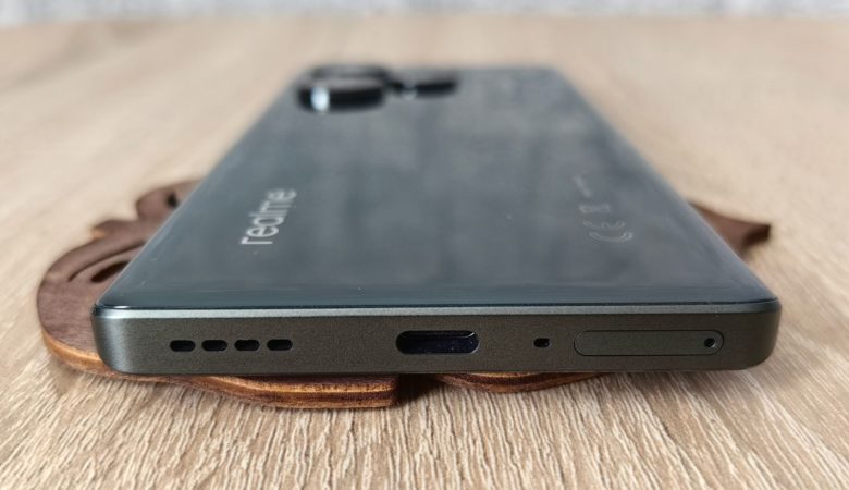 realme GT 6