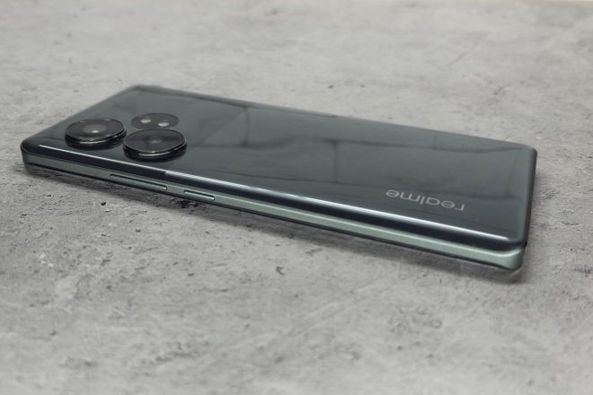 realme GT 6T realme GT 6T