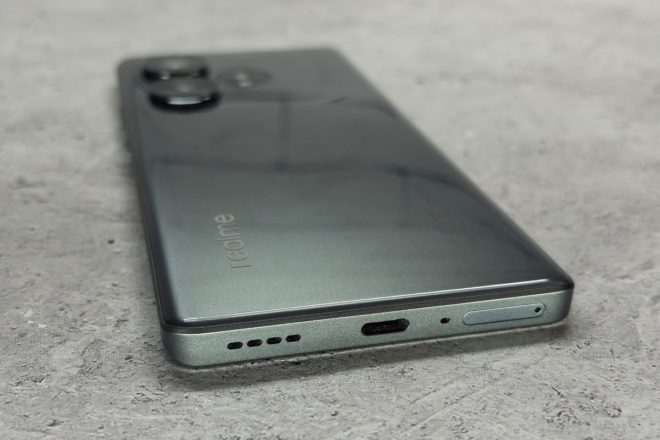 realme GT 6T realme GT 6T