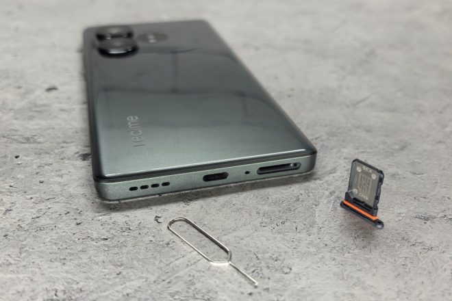 realme GT 6T realme GT 6T