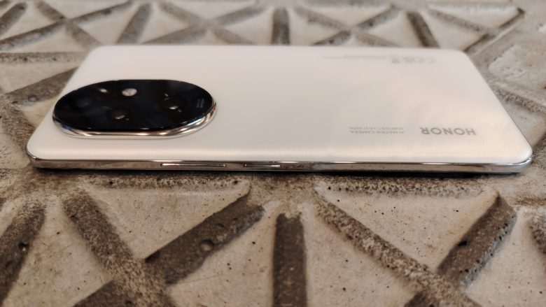 Обзор смартфона HONOR 200 Pro