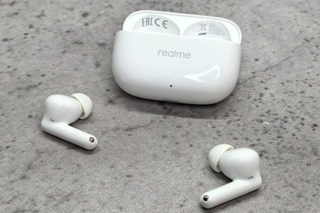 realme Buds T310 realme Buds T310