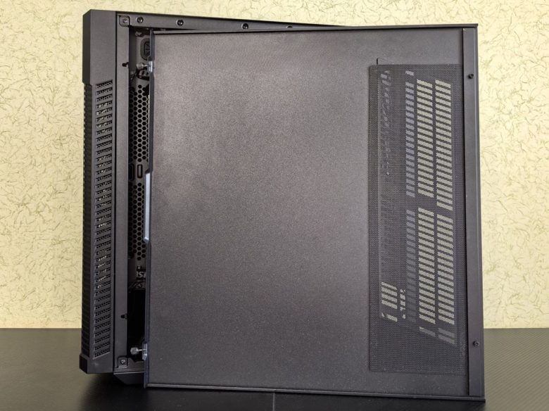 MSI MPG Velox 100P Airflow