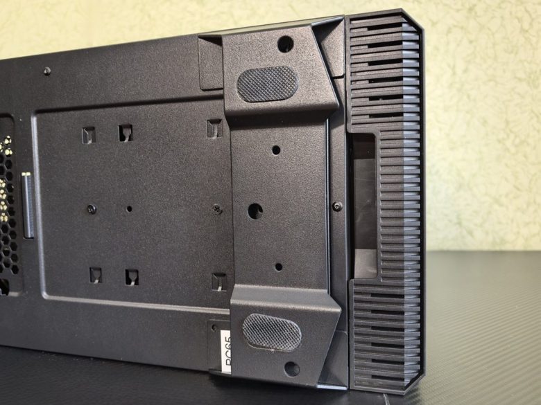MSI MPG Velox 100P Airflow