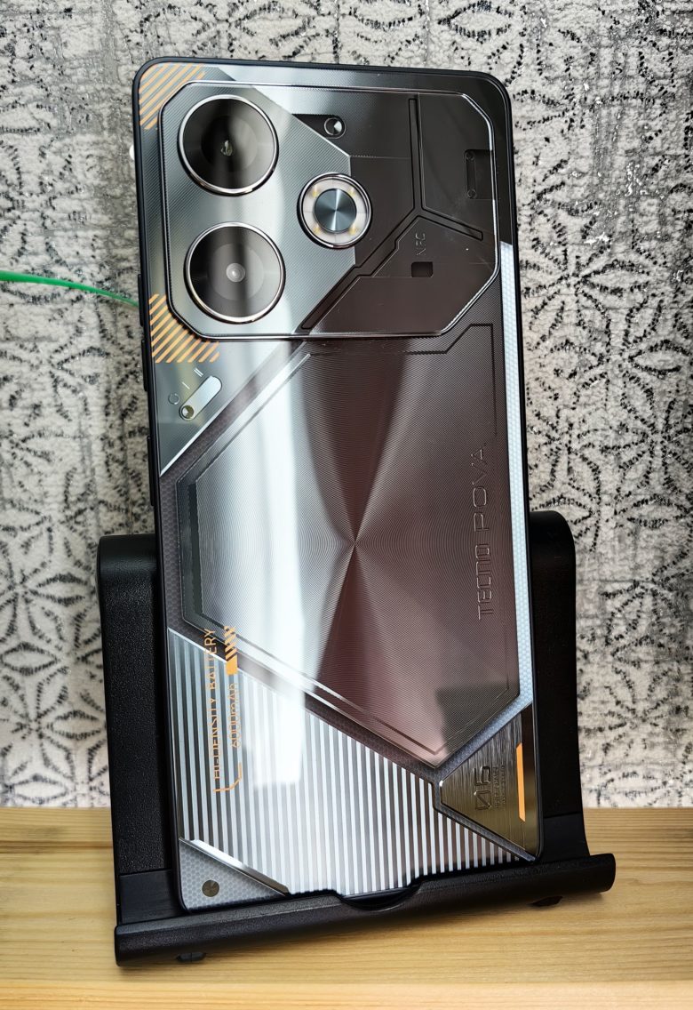 TECNO POVA 6