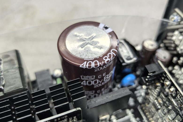 MSI MPG A1000G PCIE5