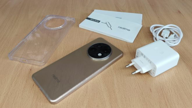 realme 13+ 5G realme 13+ 5G