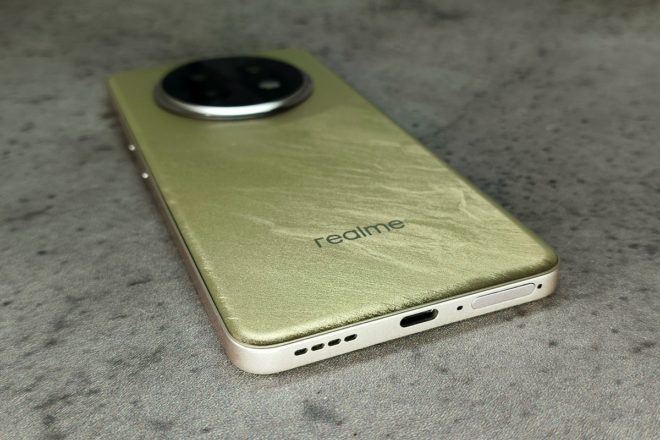 realme 13+ 5G realme 13+ 5G