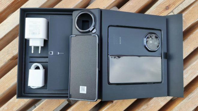 Обзор смартфона HONOR Magic V3