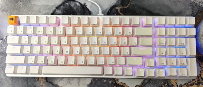 Glorious GMMK 2 Full Size 96% Glorious GMMK 2 Full Size 96%