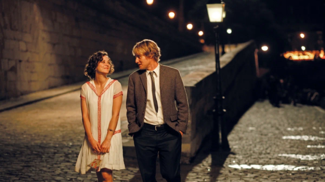 Полночь в Париже (2011) Полночь в Париже (2011)