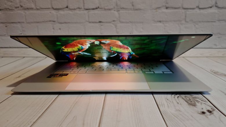 Обзор ноутбука ASUS Zenbook S 16 2024