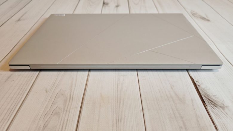Обзор ноутбука ASUS Zenbook S 16 2024