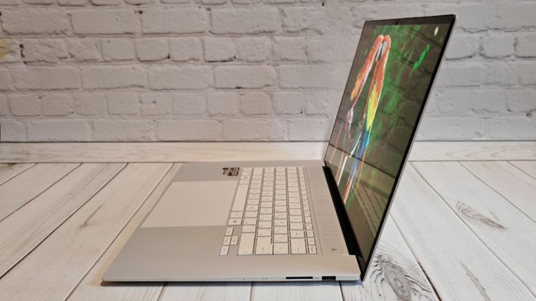 Обзор ноутбука ASUS Zenbook S 16 2024