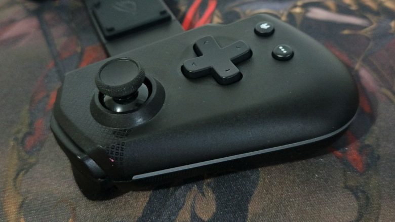 Обзор геймпада ASUS ROG Tessen